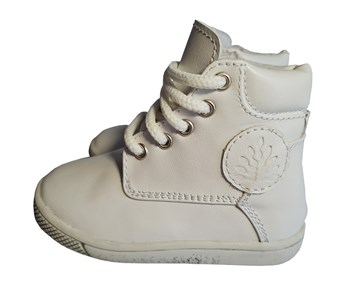 White Baby Lavandon 1